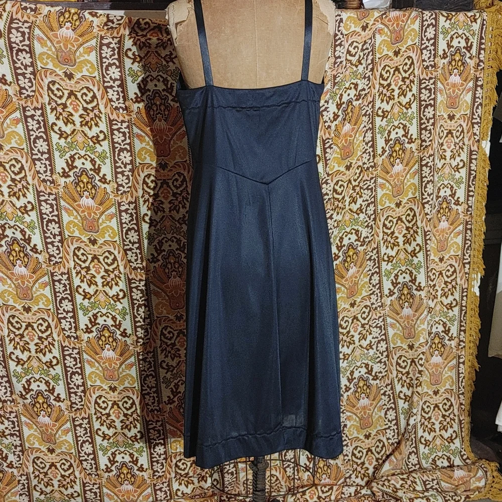 VTG Glamour Girl black Slip Dress chemise